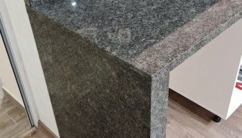 Кухненски плот 32